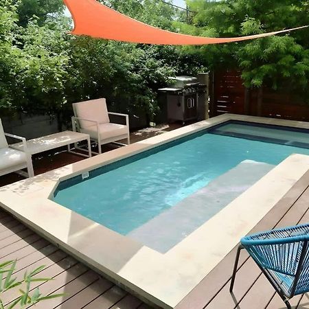 Stunning Modern Home W Pool & Hot Tub In Dt Austin Exteriör bild